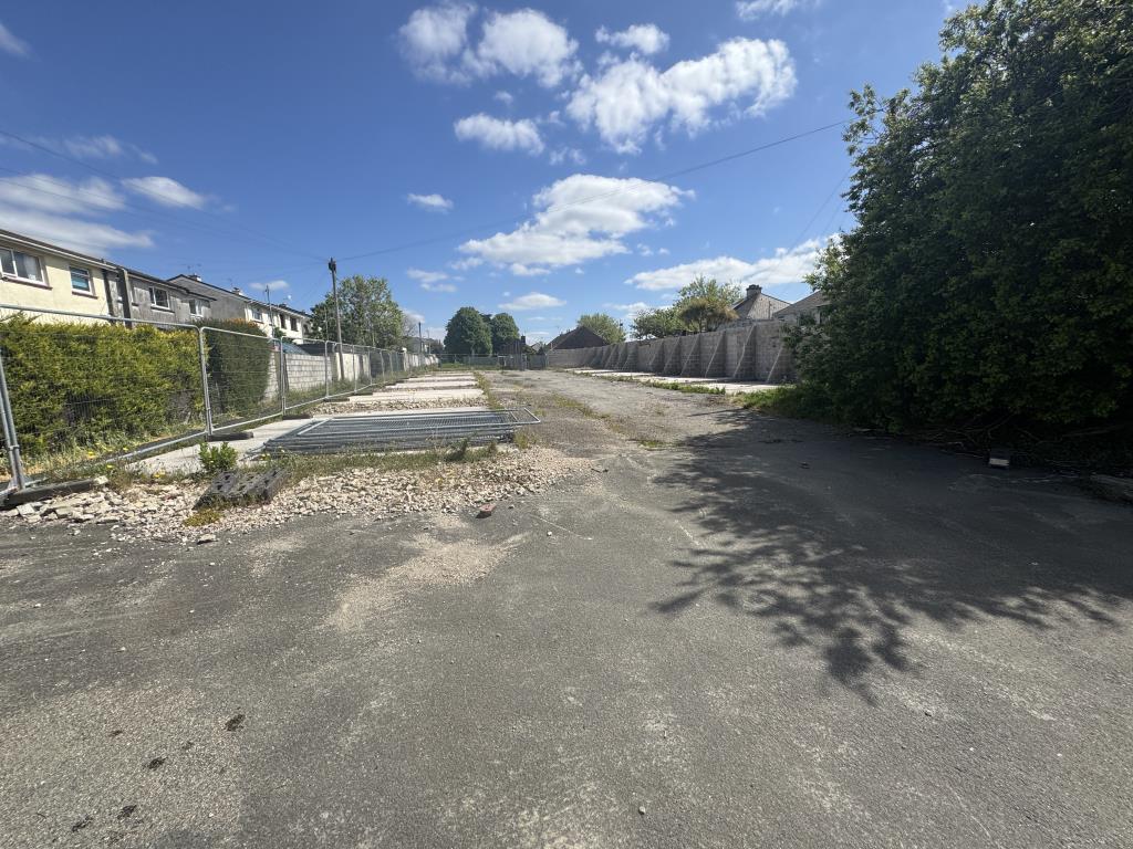 Lot: 24 - FREEHOLD LAND WITH PRE APPLICATION ADVICE - View of the site
